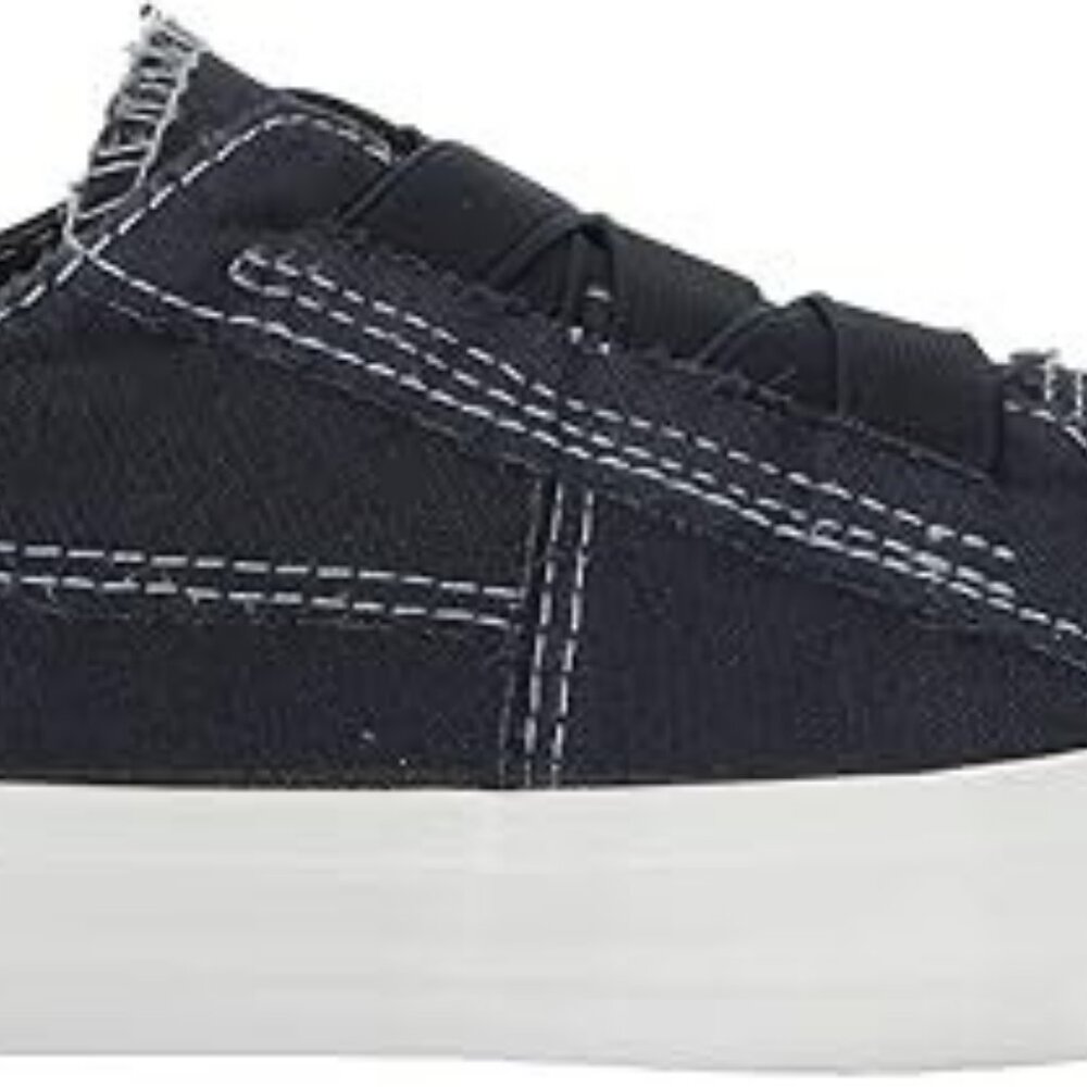 NIB Blowfish Malibu Women’s ZS‑0071 Fashion Sneakers